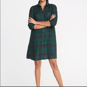 OLD NAVY long sleeve plaid dress